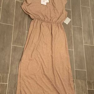 is longer  dress from nosrtrom  wayf size M  color Berge